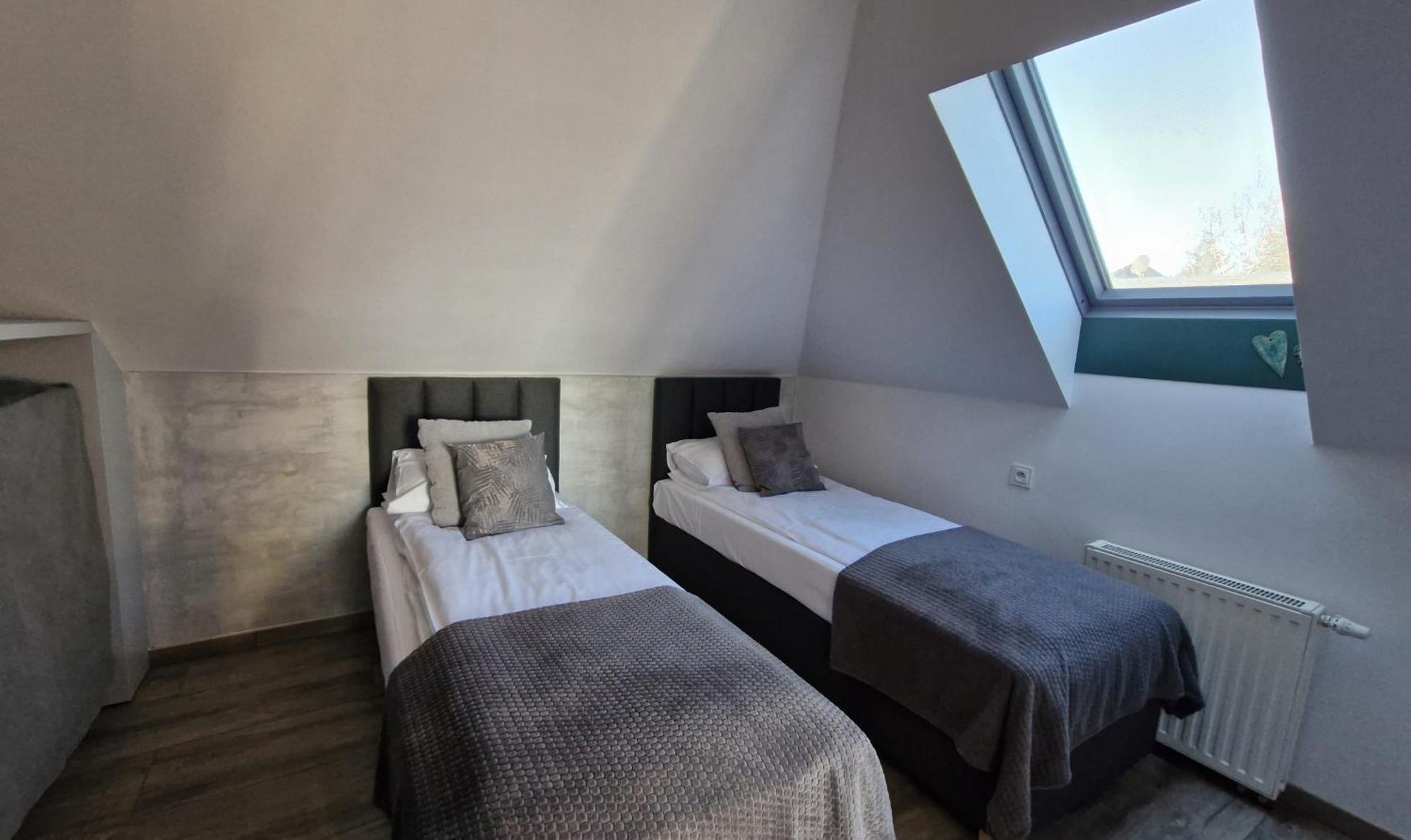 Swit - Apartament W Jezowie Sudeckim Jezow Sudecki Esterno foto